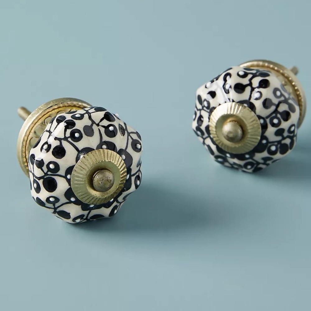 Anthropologie knobs / hardware - 1 available